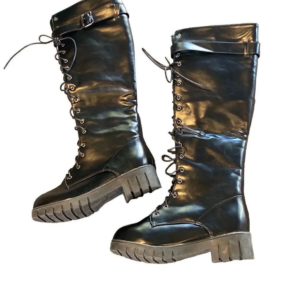Women’s Lace Up Knee High Combat Boot NEW Size 38 (US7)